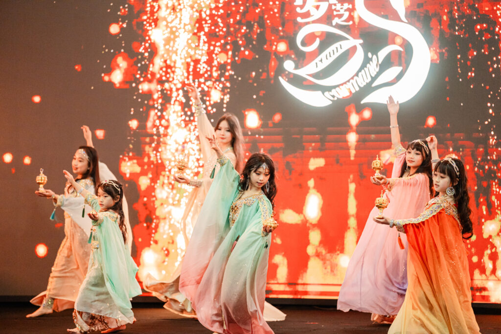 photobyyan 00674 photobyyan 00674